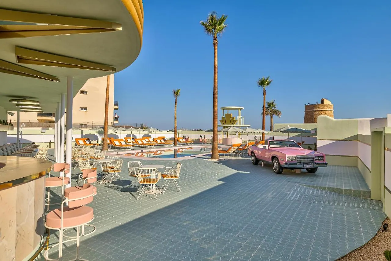 Grand Paradiso Ibiza - Adults Only 샌안토니오 호텔