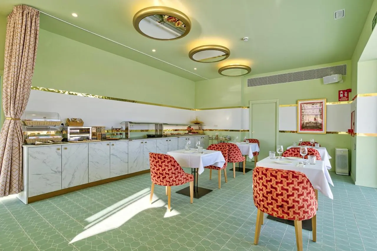 Grand Paradiso Ibiza - Adults Only San Antonio  4*, San Antonio (Ibiza)
