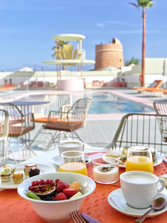 Grand Paradiso Ibiza - Adults Only San Antonio Abad 4*,  España